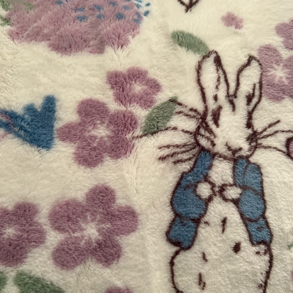 2 soft plush blankets blue and purple Beatrix Potter and Peter Rabbit, new w tag - Picture 5 of 7